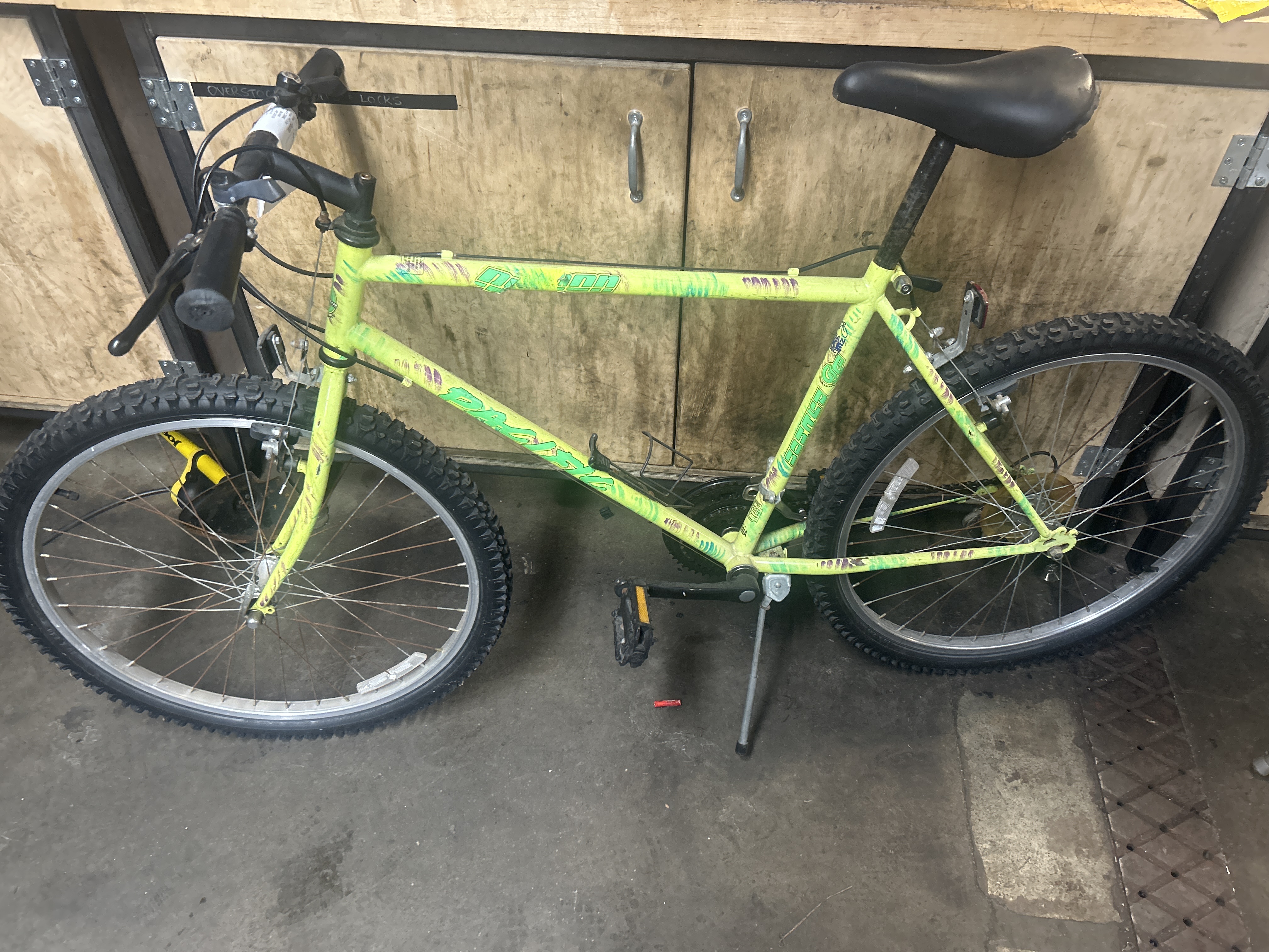 Pacific Python Bicycle Pacific PYTHON